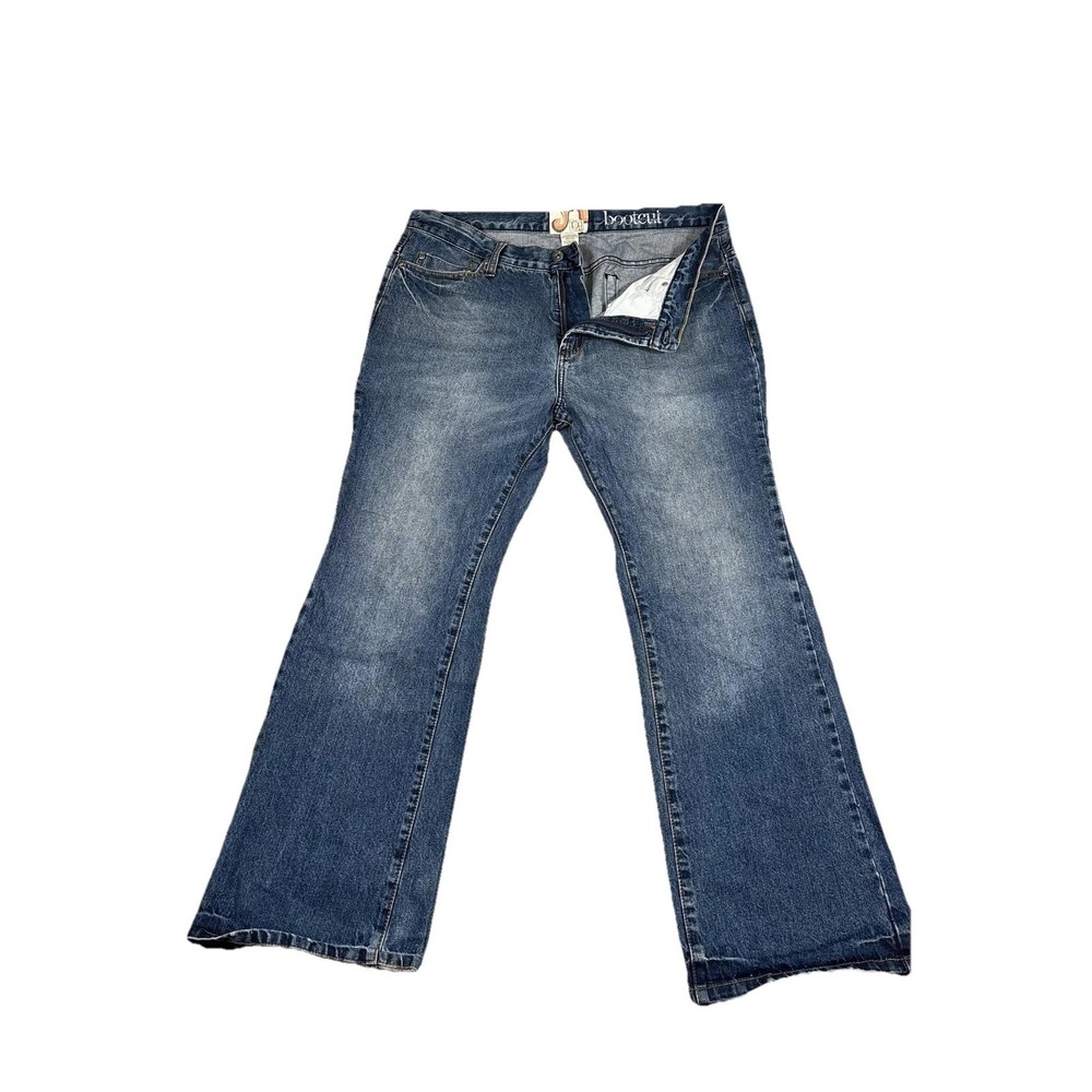 Jeans Womens 33x30 Blue Medium Wash Bootcut Mid Rise Denim 5 Pocket‎ Pants